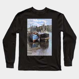 Fishing Boats At Tobermory Long Sleeve T-Shirt